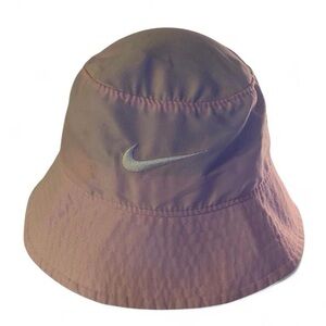 Nike Toddler girl bucket hat